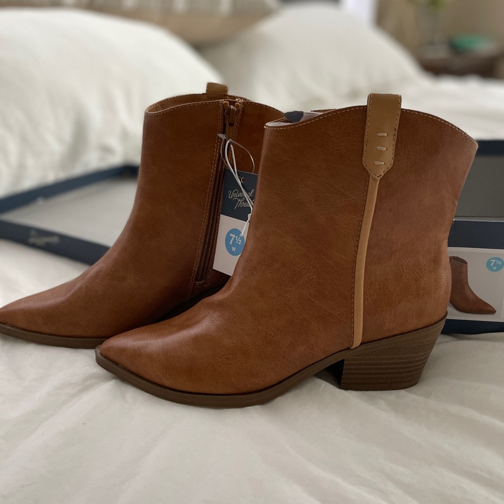 Women’s Marlo Wide Width western boots